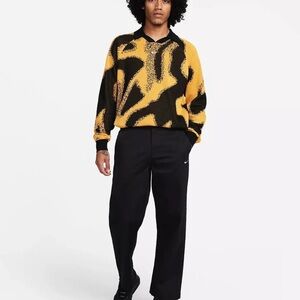 Nike men’s culture of football knit soccer black and yellow size large